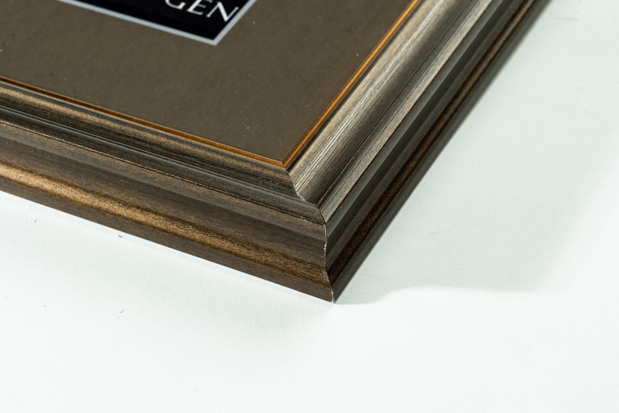 WOOD VINTAGE FRAME | PICTURE FRAMES