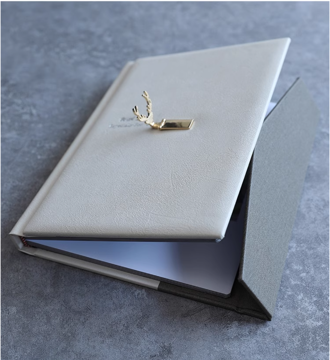 CHRISTMAS DEER | Leather Wedding Album